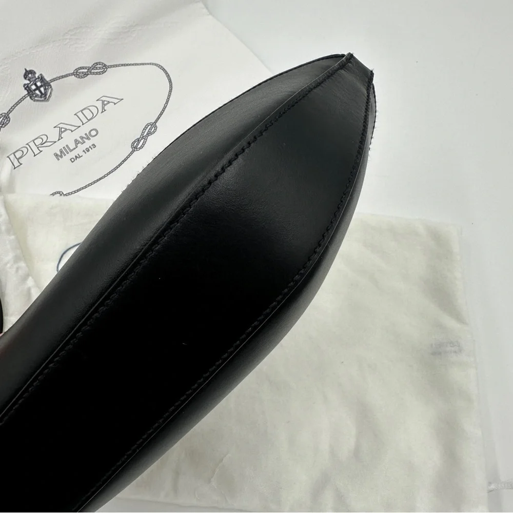 Black Prada Medium Leather Bag - Picture 8 of 17
